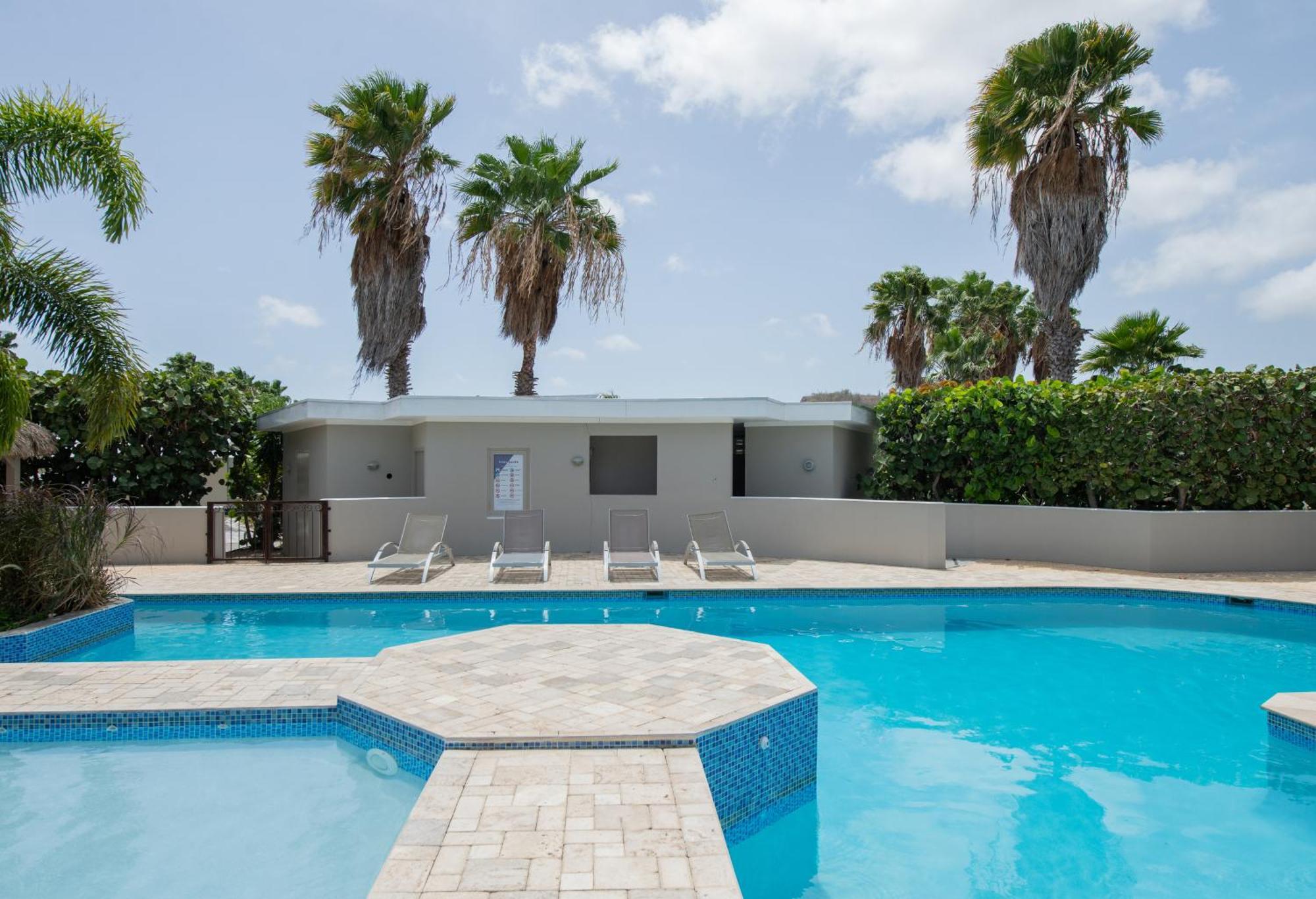 Villa At Secured Gated Resort Near Mambo Beach! Willemstad Eksteriør bilde